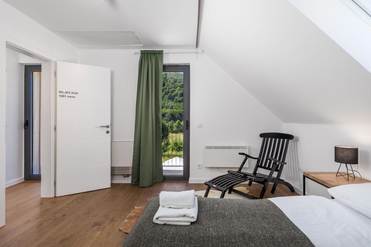 Modern Alpine Monsalbius Chalet Baske Ostarije Exteriör bild